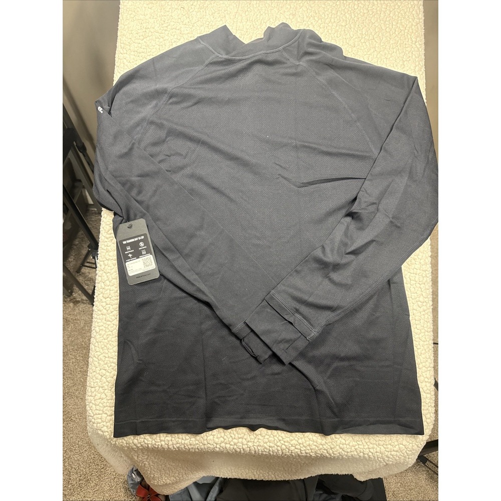Fabletics Shirt Men's XL Black Long Sleeve Training Day 1/4 Quarter Zip NWT - Picture 12 of 13